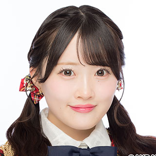 山根涼羽